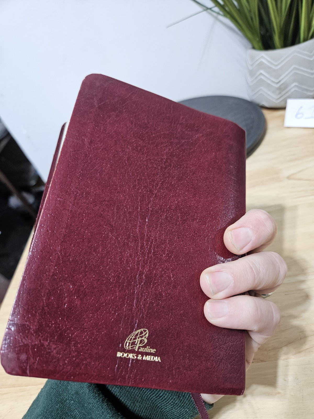 Vatican II Sunday Missal Millennium Edition Leatherette Catholic Prayer 2001