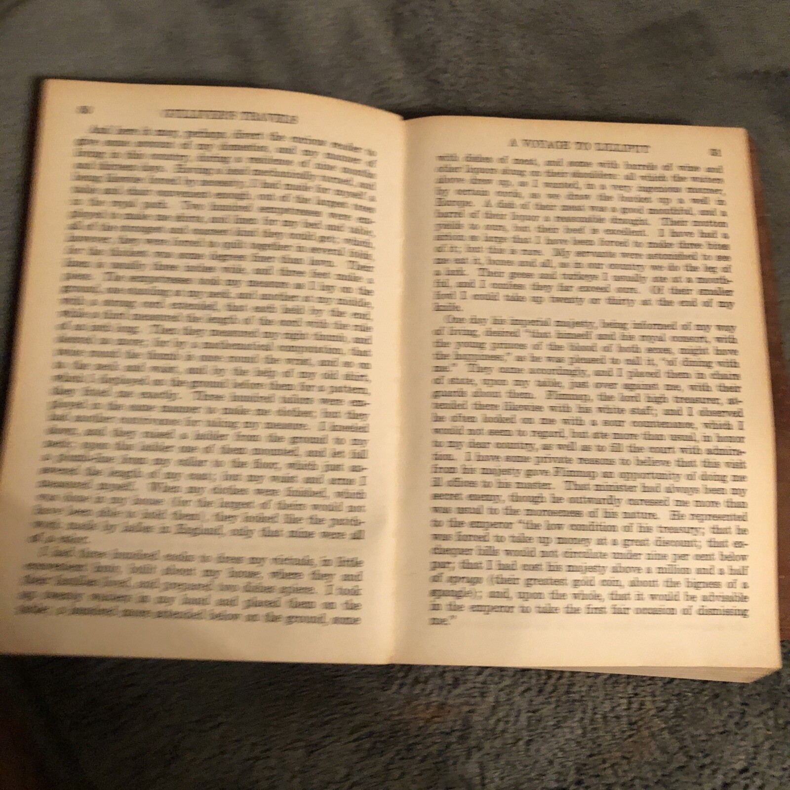 Gulliver’s Travels by D. Swift. Leather Hardback 1932. Binding Loose. 304 Pages