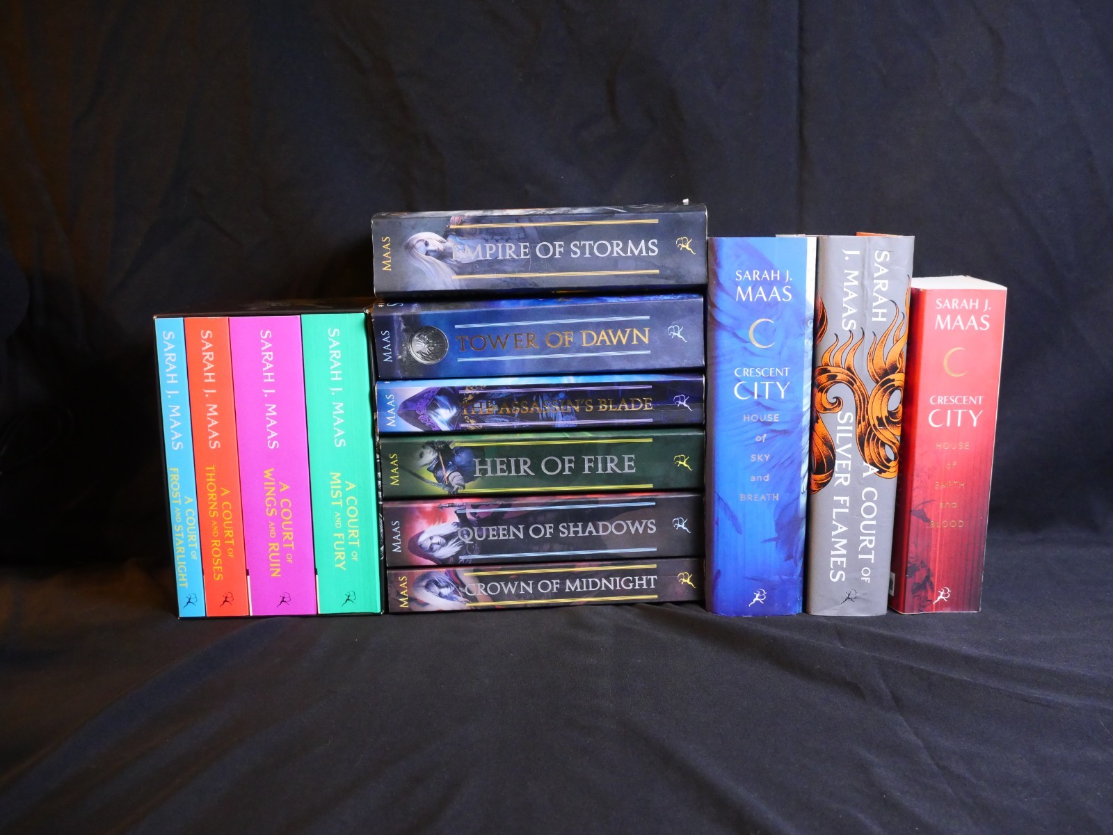 Sarah J. Maas Mixed Series Lot – A Throne of Glass, Crescent City, A Court of…