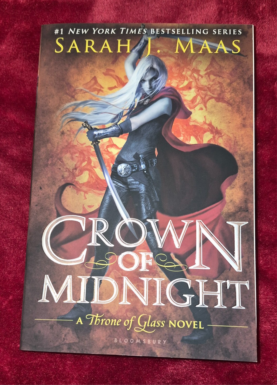 Throne of Glass CROWN OF MIDNIGHT TRADE PAPERBACK Sarah J Maas FANTASY oop cover
