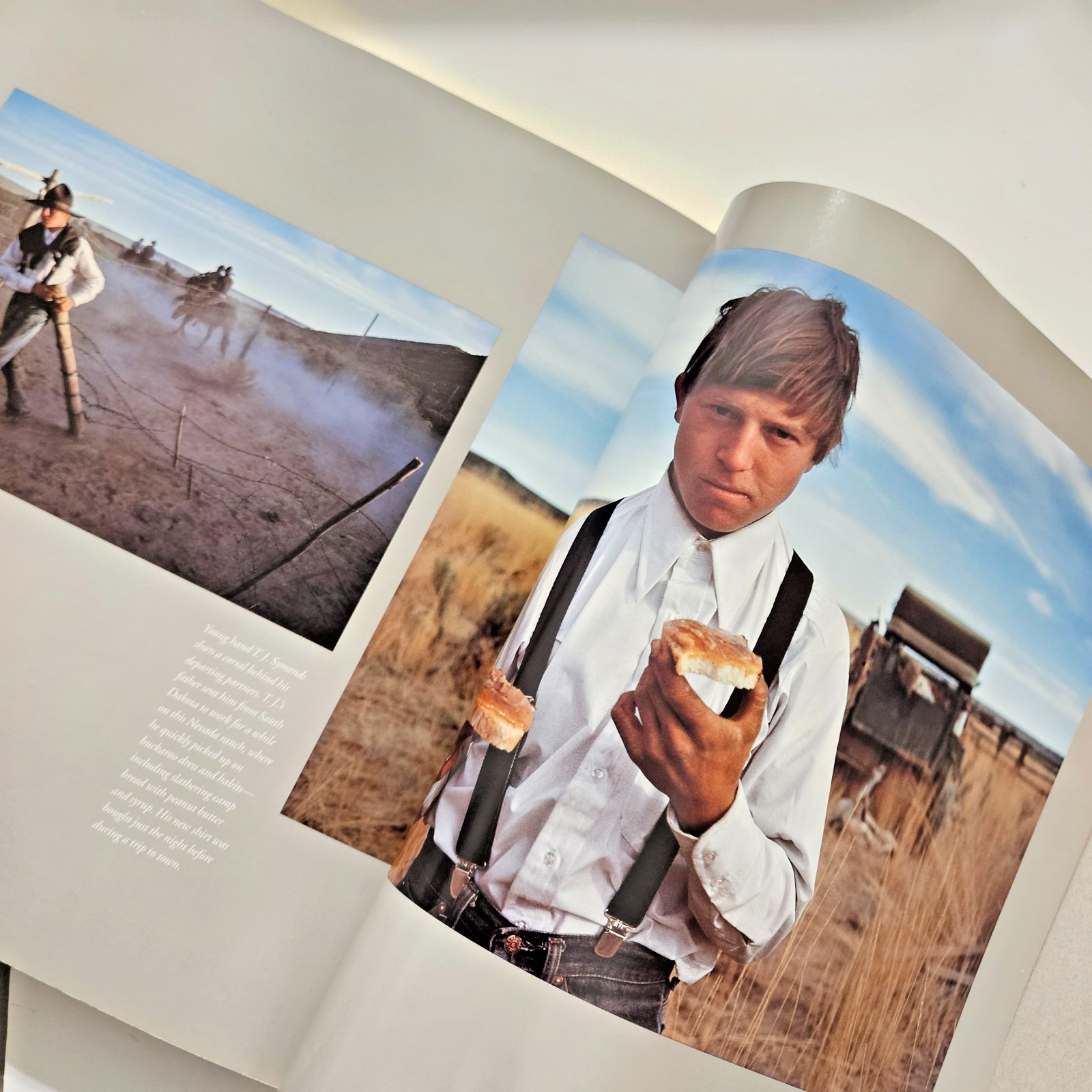 NATIONAL GEOGRAPHIC The Photographs, Luxury Edition Padded Gold Gilded Cover