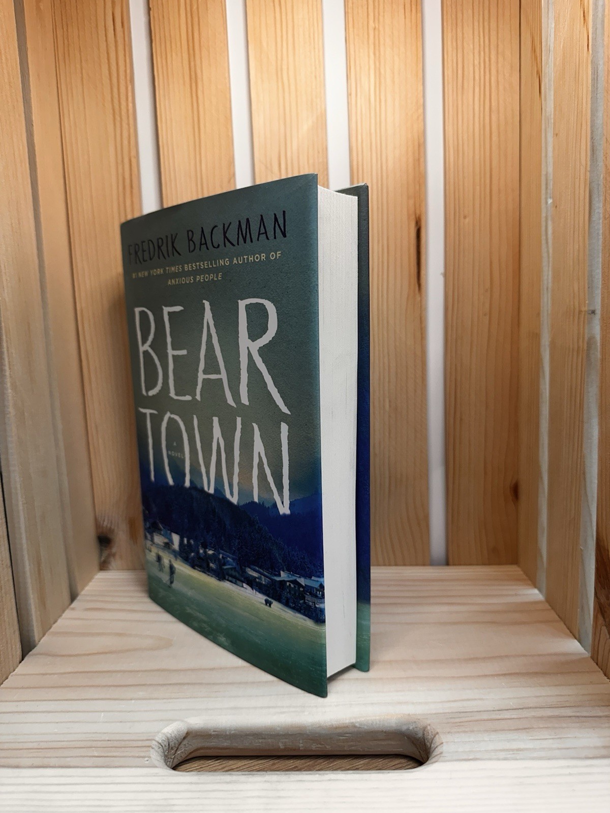 Beartown : A Novel by Fredrik Backman (2017, Hardcover) NEVER USED