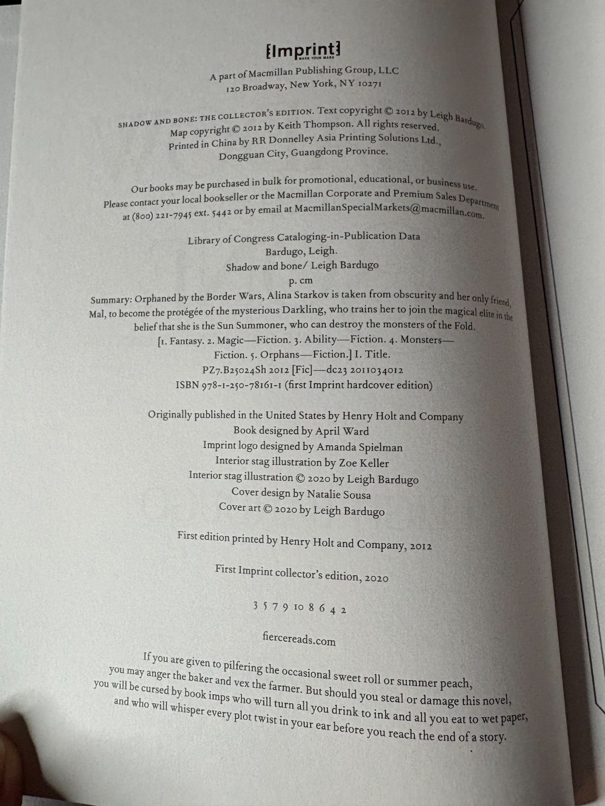 Shadow and Bone: the Collector’s Edition by Leigh Bardugo (2020, Hardcover)