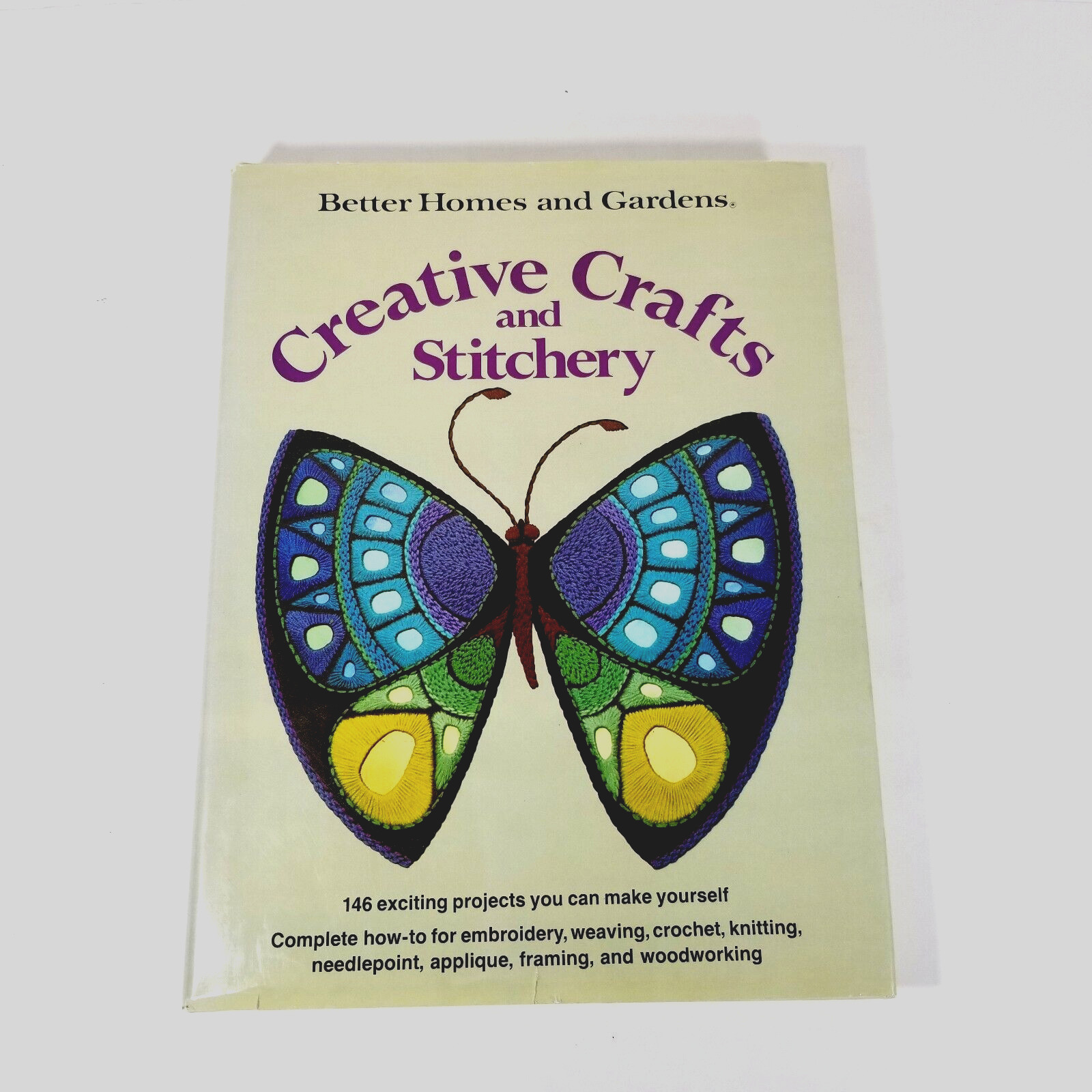Creative Crafts And Stitchery 1978 Better Homes And Gardens Hardcover 288 Pages