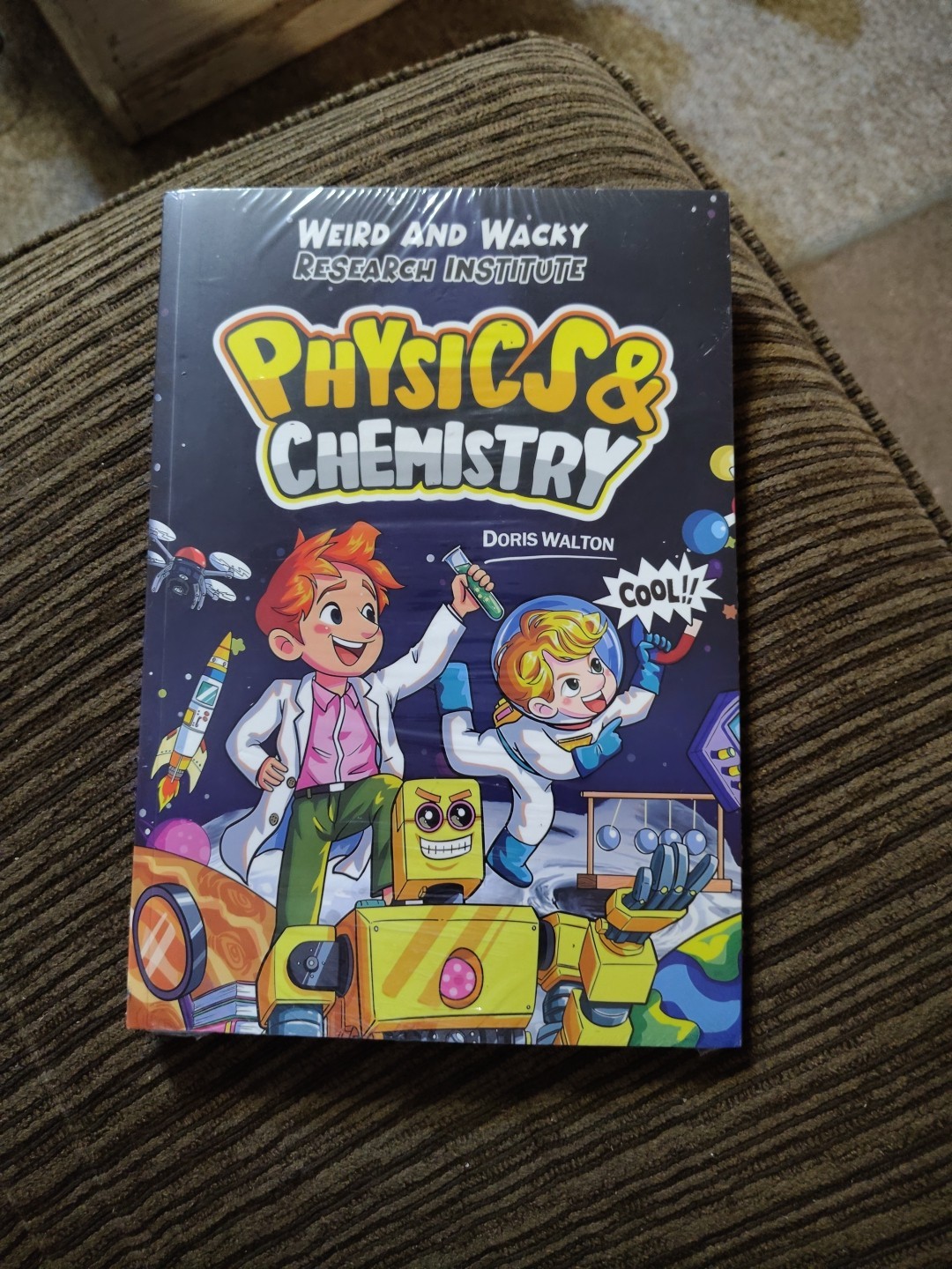 BK: NEW/SEALED Weird and Wacky Research Institute Physics & Chemistry