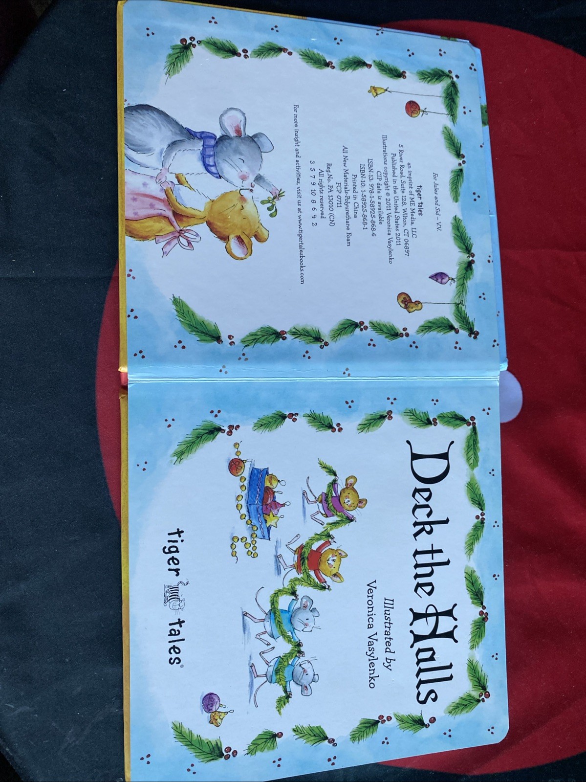*KIDS🎅🏼 Deck the Halls by Veronica Vasylenko (2011, Pad Book) CHRISTMAS $12.25