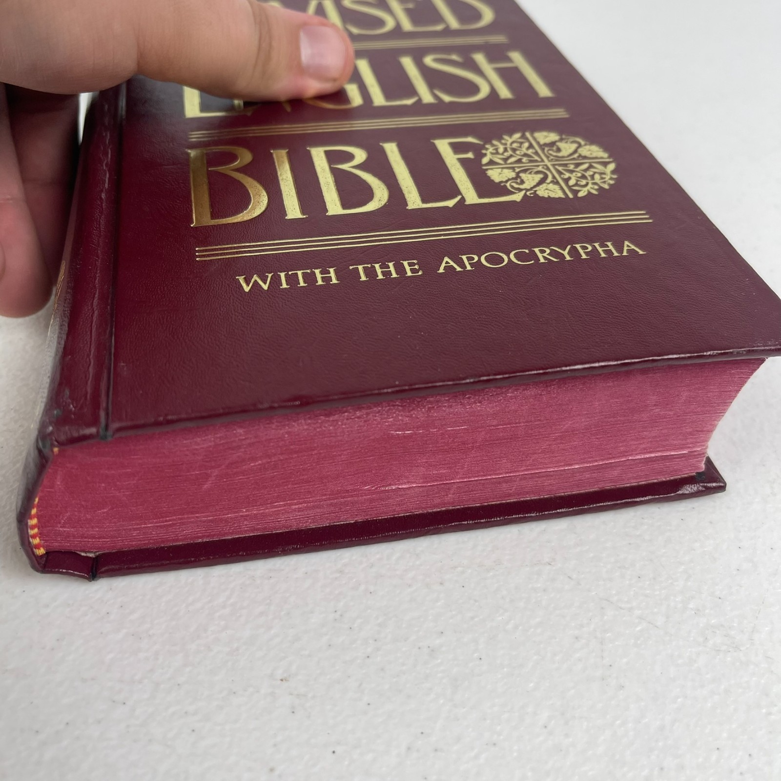 VTG Oxford Cambridge Revised English Bible W/ Apocrypha HC