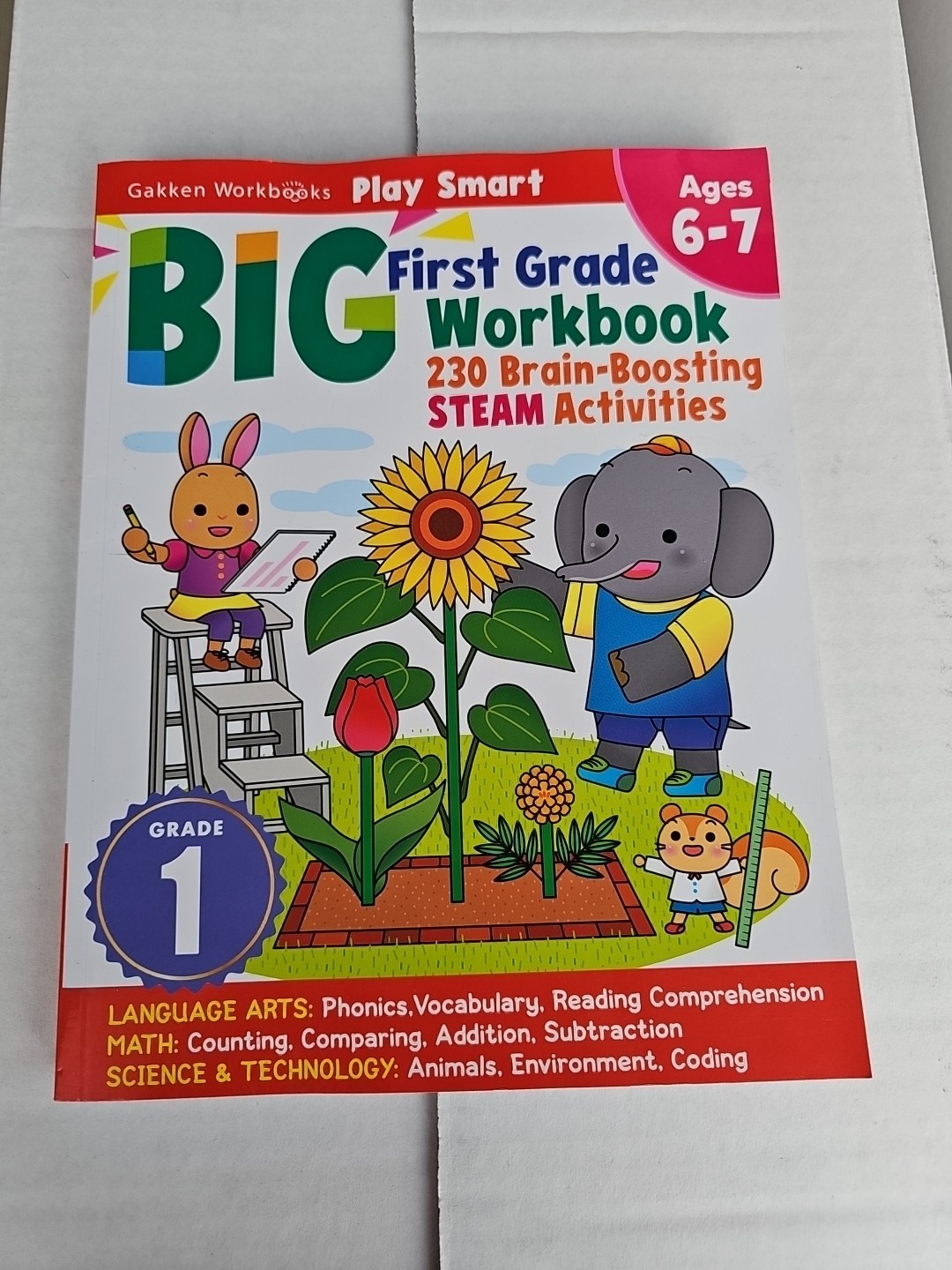 First Grade Play Smart BIG Workbook : 256 Pages, Ages 6 To 7 by Gakken early…