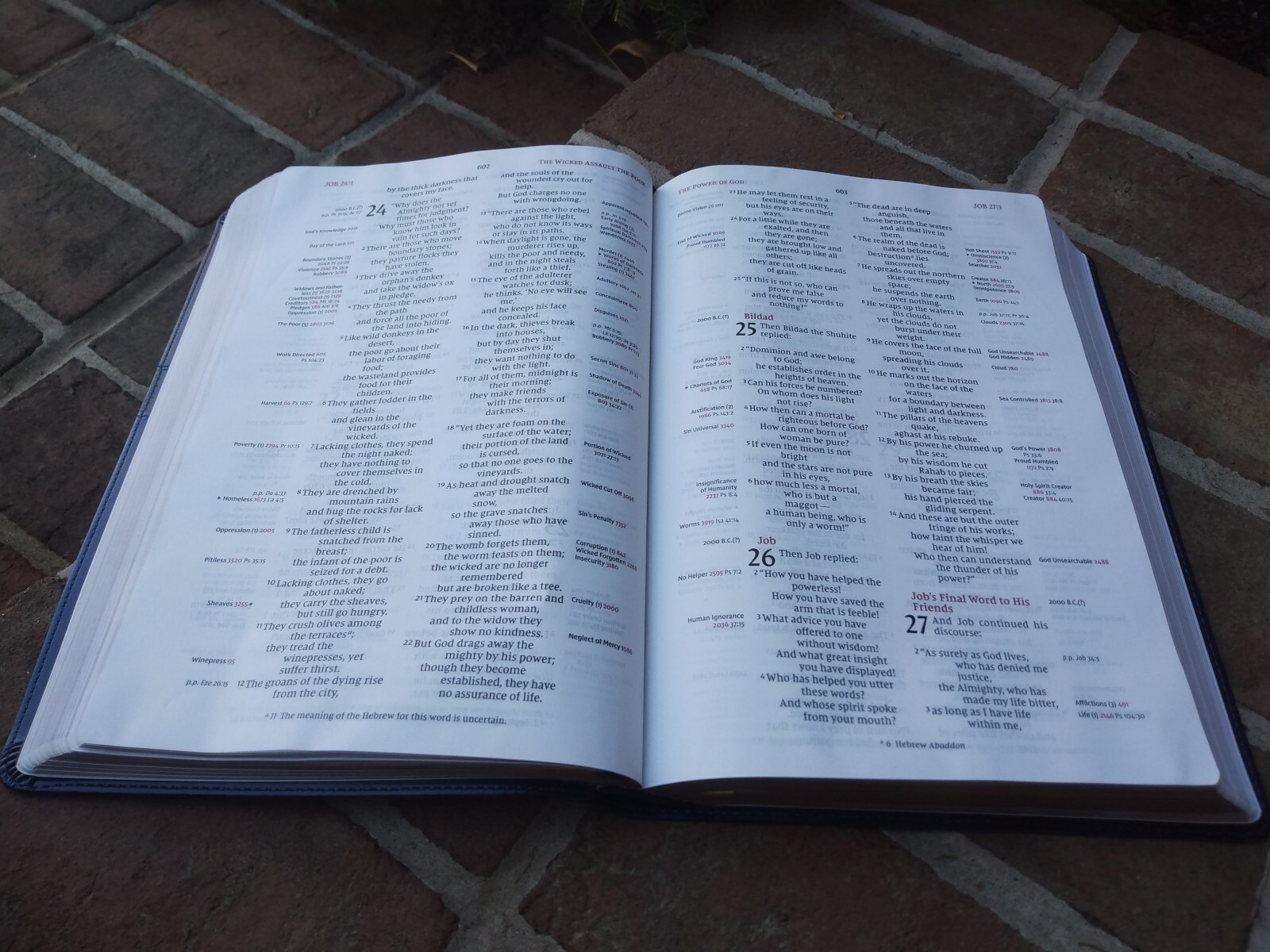 NIV Large Print Thompson Chain Reference Bible Navy~ Retails~89.99 Leathersoft
