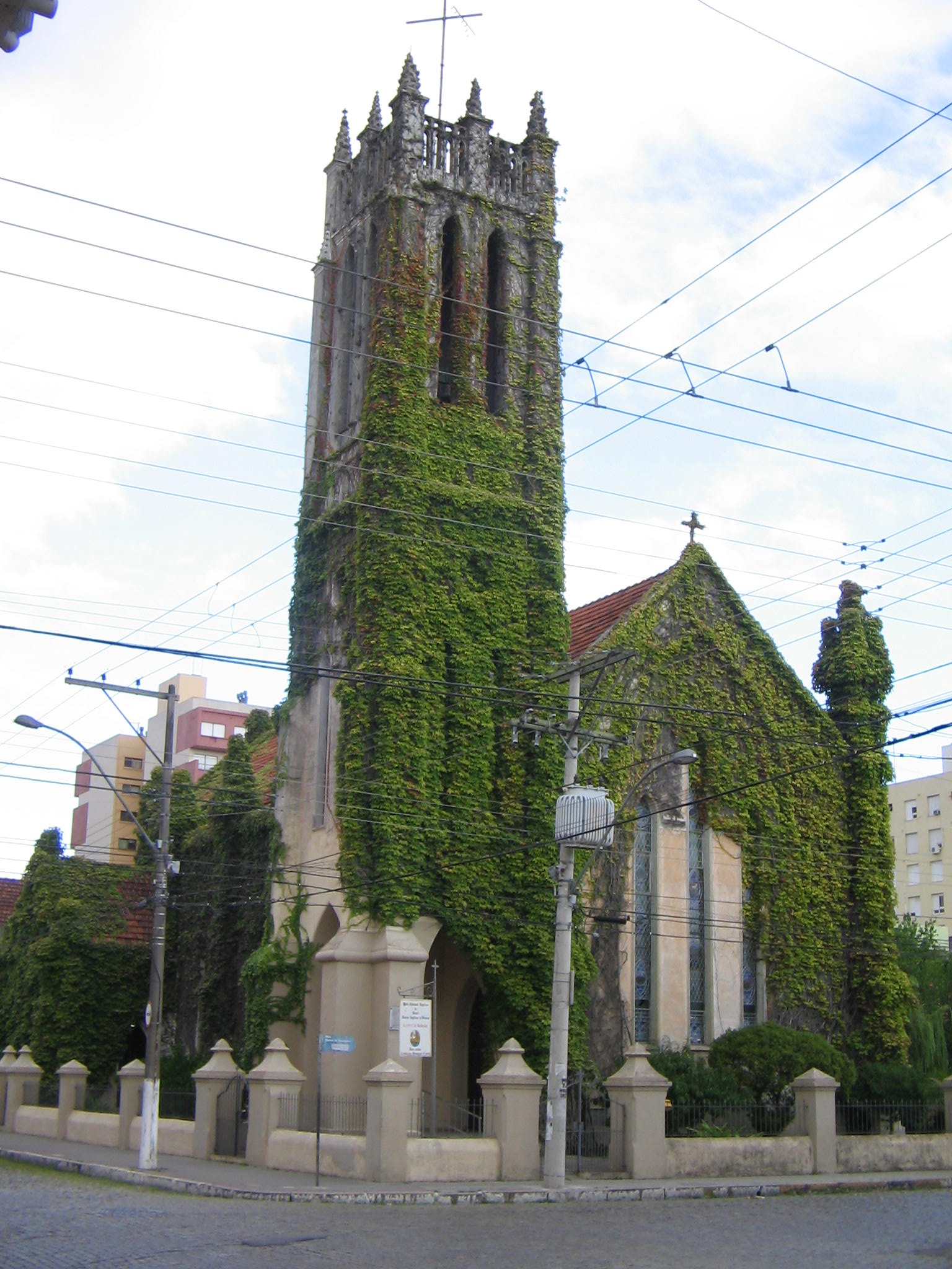 Fachada da Catedral do Redentor em Pelotas